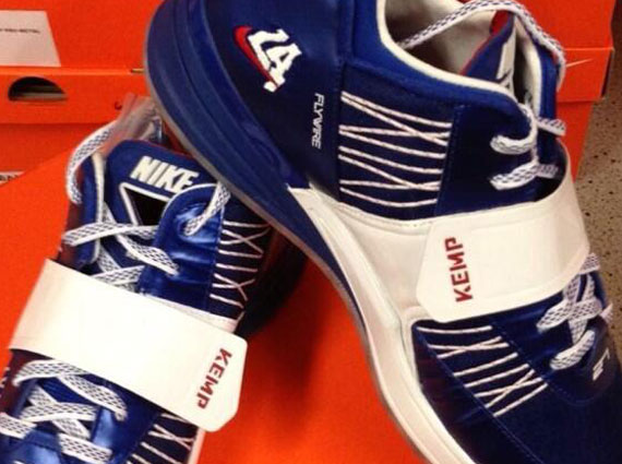 Nike Zoom Revis - Matt Kemp "LA" PE