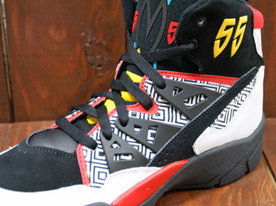 adidas Mutombo - Arriving at Asia Retailers