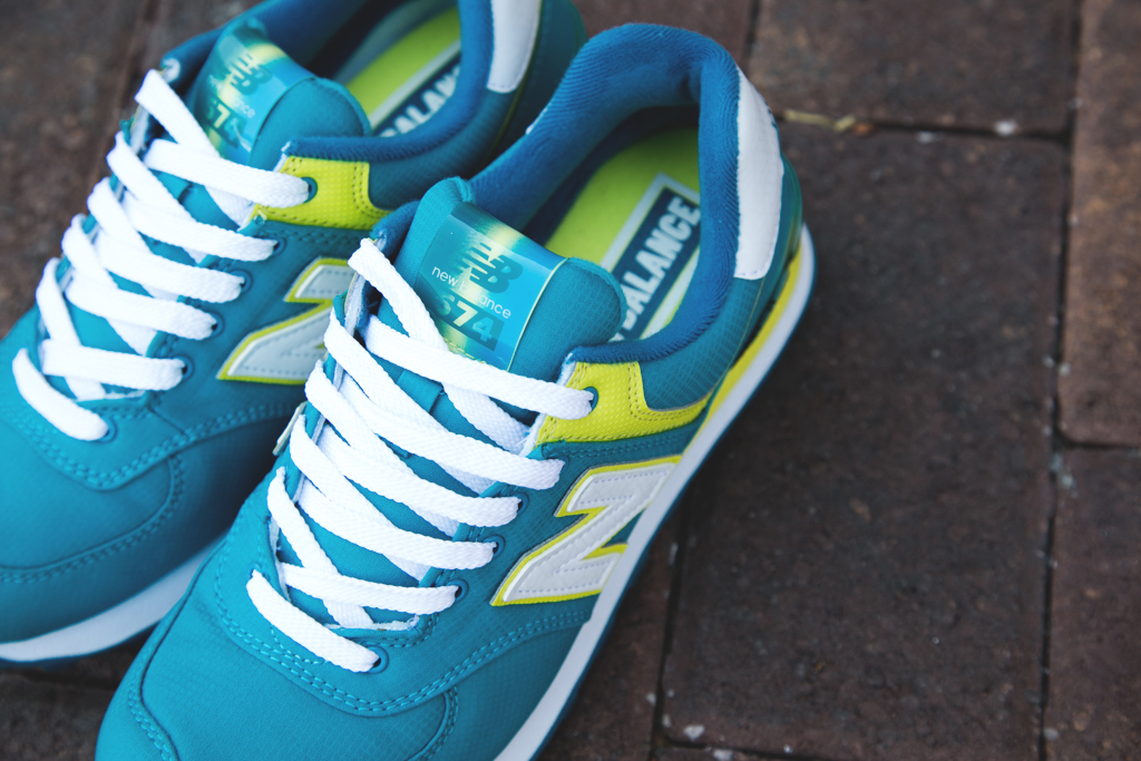 New Balance Womens 574 Alpine Pack 12