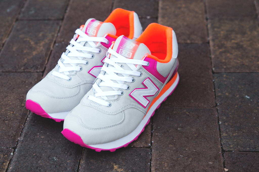 New Balance Womens 574 Alpine Pack 3