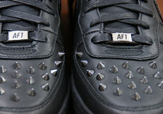 Nike air force 1 downtown outlet black