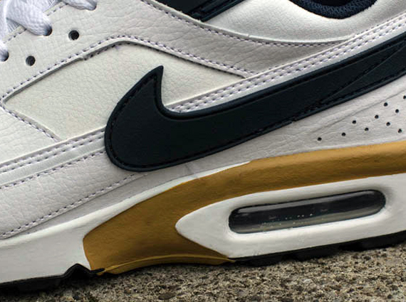 impuls pot activering Nike Air Classic BW - White - Navy - Gold - SneakerNews.com