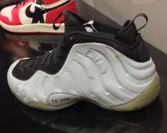 Nike Air Foamposite One Prototype - SneakerNews.com