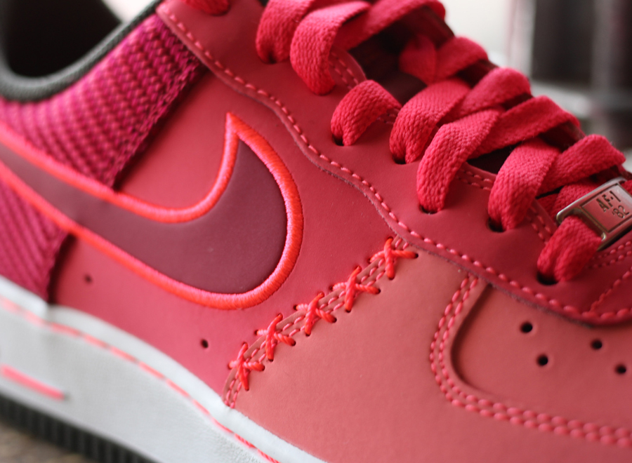 Nike Air Force 1 Low - Fusion Red - Noble Red