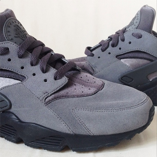 Nike Air Huarache Le Grey Black 02
