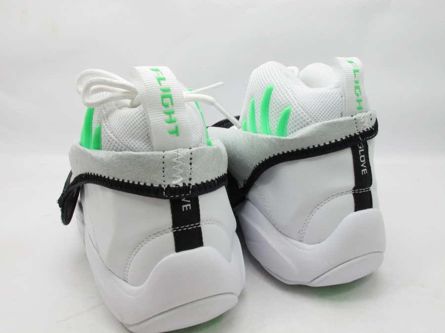 nike air zoom flight the glove white black sample 01