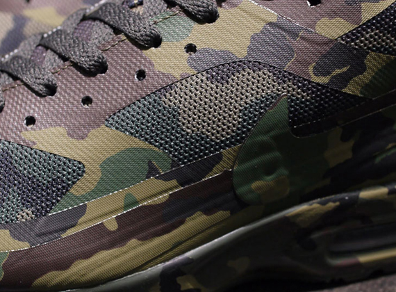 Nike Air Classic BW Camo France SneakerNews