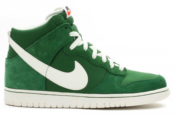 Nike Dunk High Fall 2013 Colorway 3