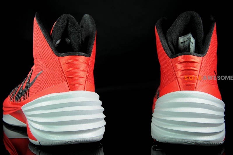 Nike Hyperdunk 2013 University Red Black 02