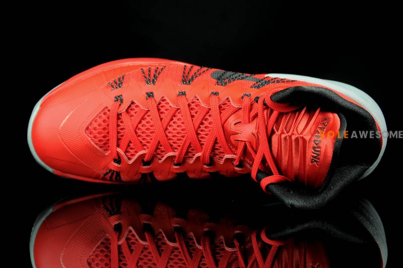 Nike Hyperdunk 2013 University Red Black 10