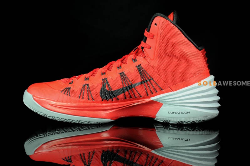 Nike Hyperdunk 2013 University Red Black 11
