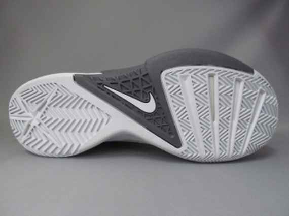 Nike Hyperfuse 2013 White Grey 05