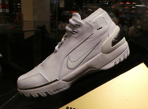 Nike Lebron Witness History Exhibit 8