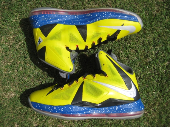 Nike Lebron X Wolverin Customs 02