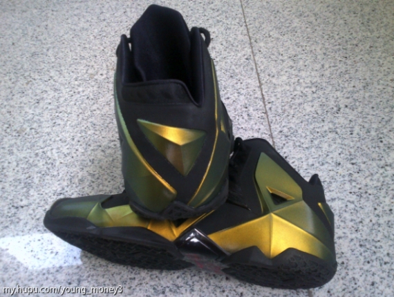 Nike Lebron Xi Sample 04