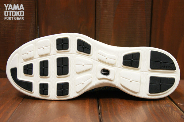 Nike Lunar Flyknit Chukka Squadron Blue Electric Yellow 03