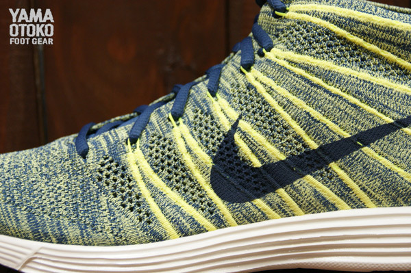 Nike Lunar Flyknit Chukka Squadron Blue Electric Yellow 04
