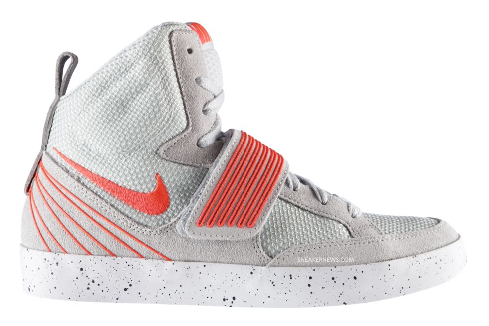 Nike Nsw Skystepper Pure Platinum Atmoic Red 01