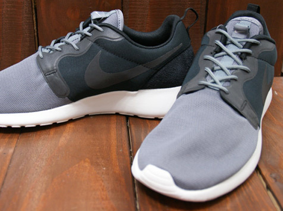 Nike Roshe Run HYP - Black - Cool Grey