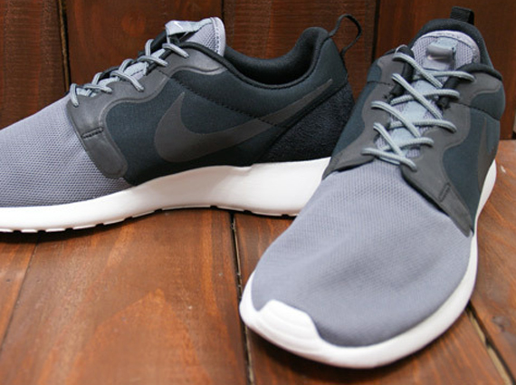 Nike Roshe Run HYP – Black – Cool Grey