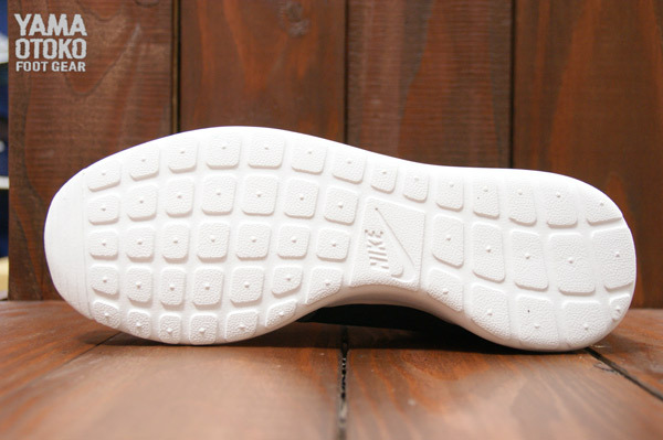 Nike Roshe Run Hyp Black Cool Grey 4