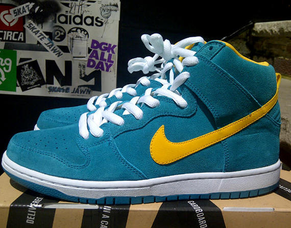 Nike Sb Dunk High Tropical Teal University Gold 5