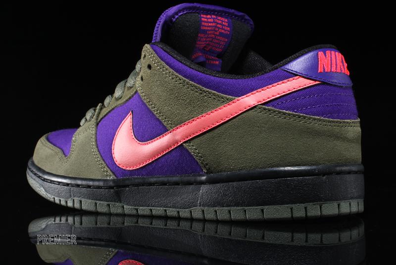 Nike Sb Dunk Low Olive Atomic Red Electric Purple 02