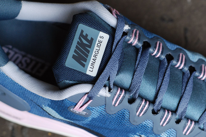 Nike Wmns Lunarglide 5 Blue Camo 4