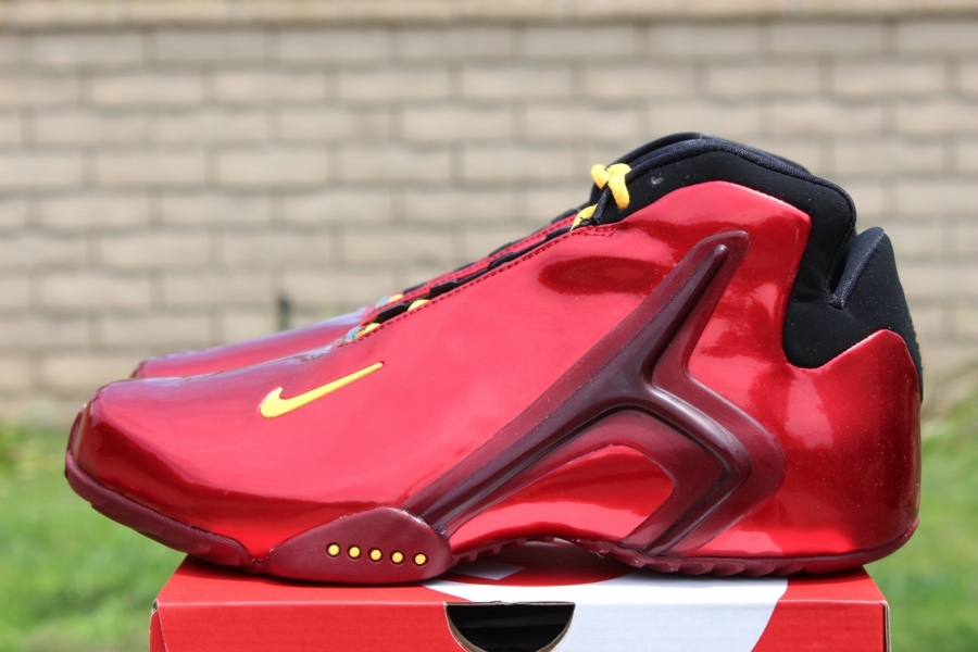 Nike Zoom Hyperflight Miami Heat Release 12