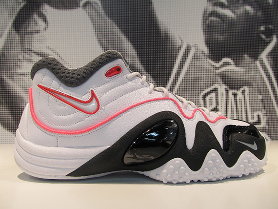 Nike Zoom Uptempo V White Black Pink 1