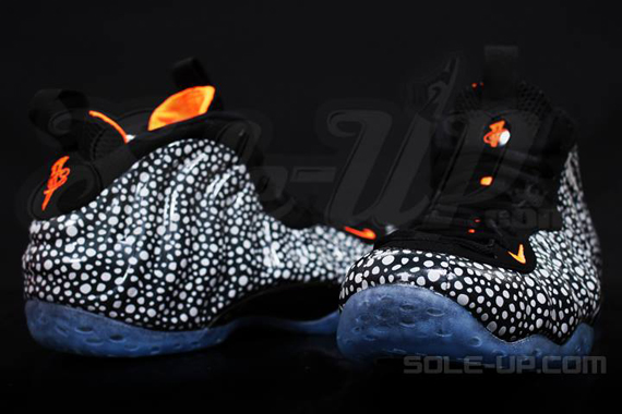 safari nike foamposite 5