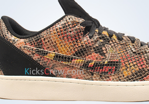 Nike Kobe 8 NSW Lifestyle "Snakeskin"