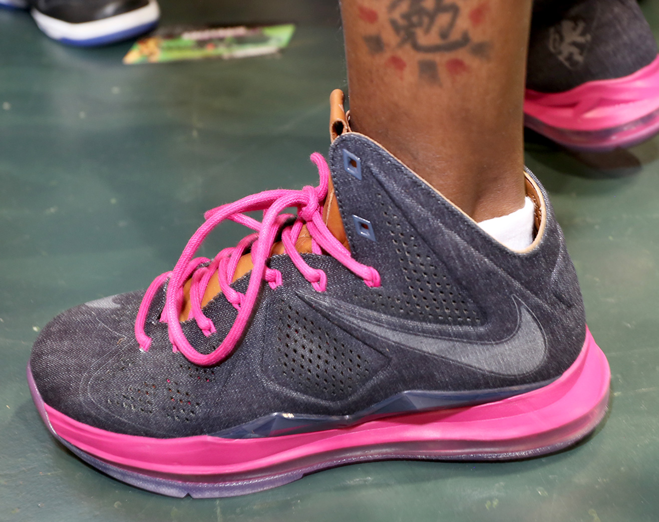 Sneaker Con Miami On Feet Recap 882