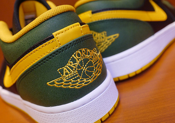 Air Jordan 1 Retro Low “Sonics”