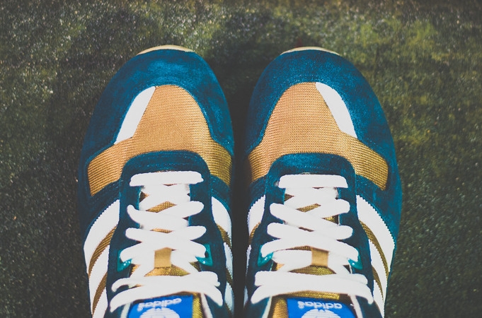 Adidas Zx 700 Dark Green Gold 01