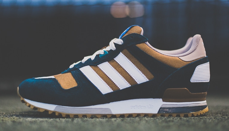 Adidas Zx 700 Dark Green Gold 04