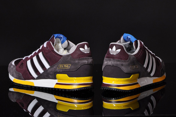 adidas Originals ZX 750 - Light Maroon - Night Burgundy 