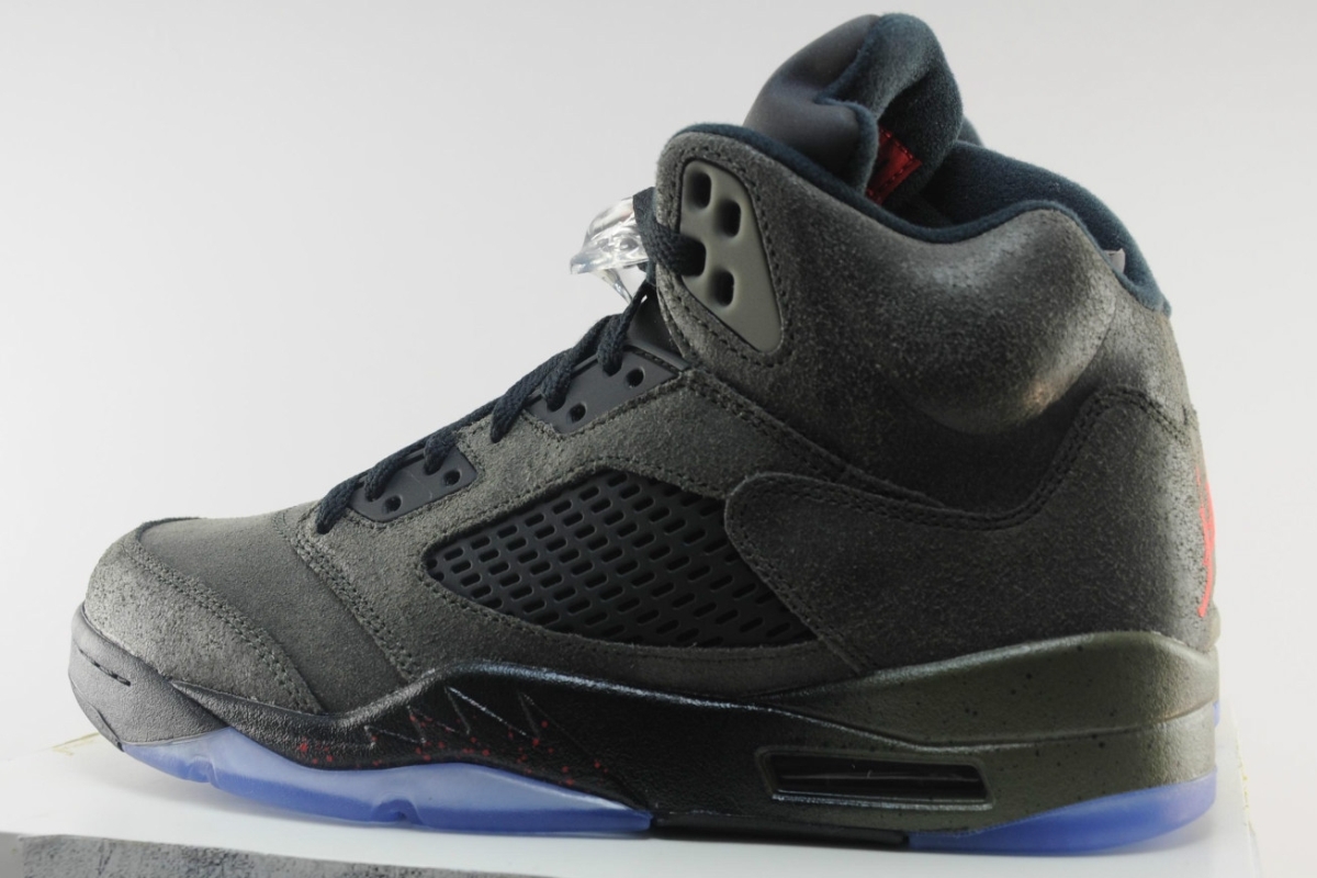 Air Jordan V Fear - Available Early on  