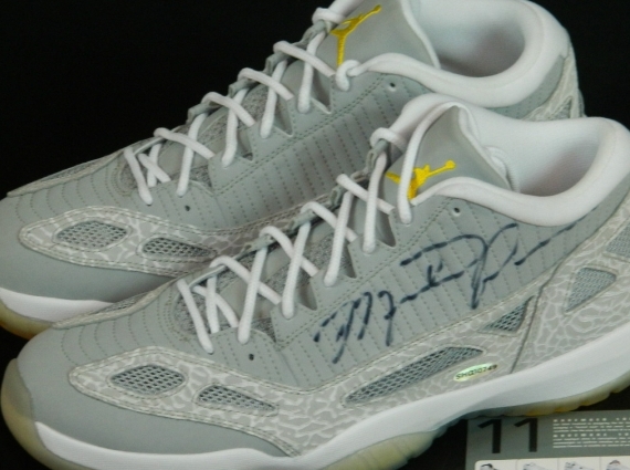 Air Jordan XI IE Low "Cool Grey" - Michael Jordan Autographed Pair on eBay