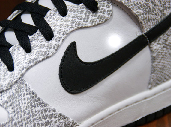 nike dunk high cocoa snake