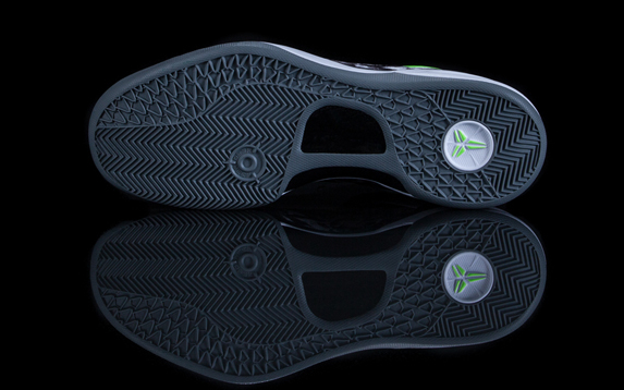 Graffiti Kobe 8 Reminder 3