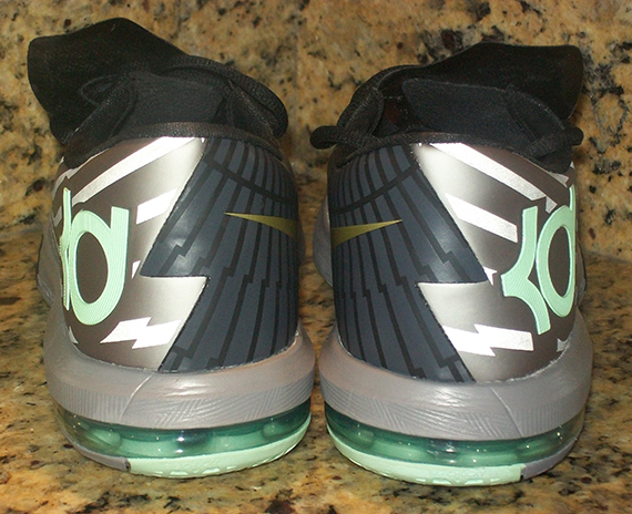 kd 6 grey mint