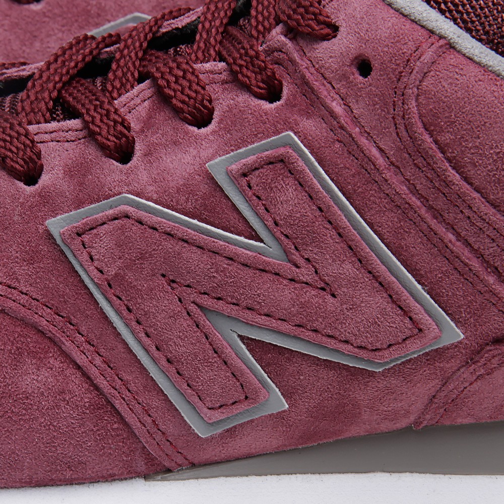 New Balance 574 Suede Gum Pack 01