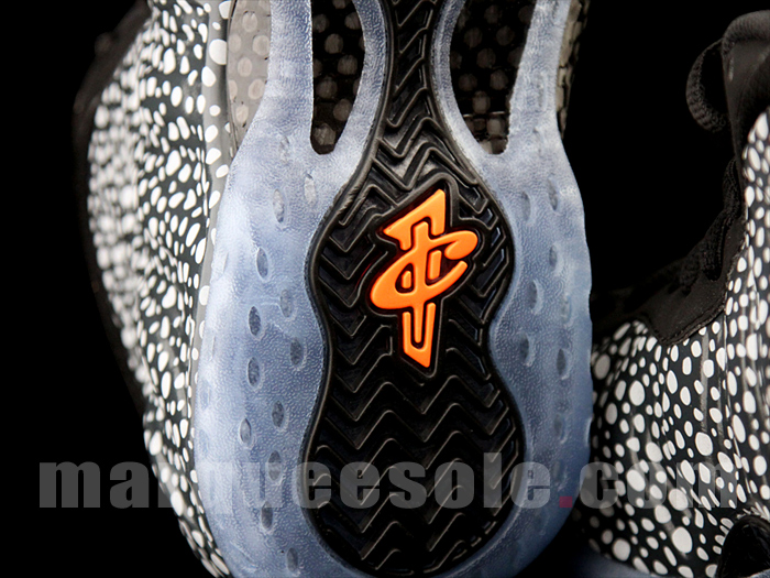 Nike Air Foamposite One Safari 01