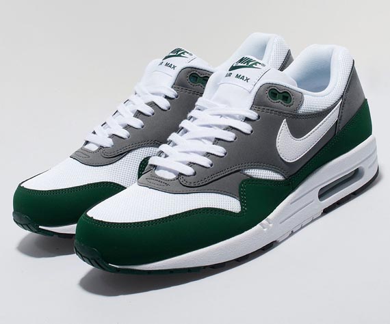 nike air max 1 forest green
