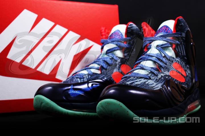 Nike Air Max Hyperposite Blue Red Graphic 8