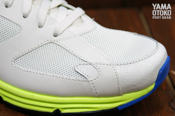 Nike Air Max Terra 180 White Volt Blue 06