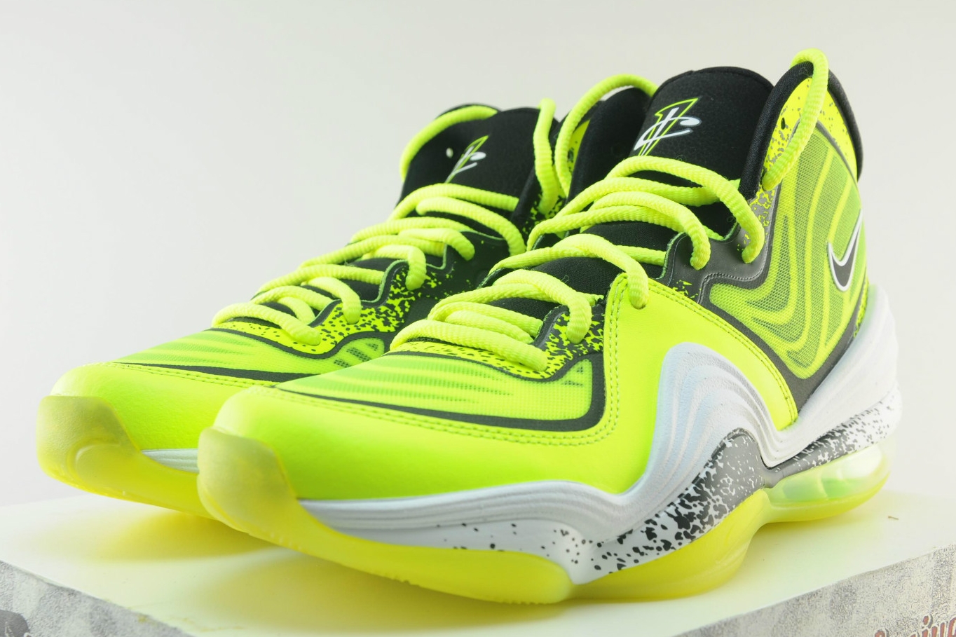 Nike Air Penny V Volt Black White 07