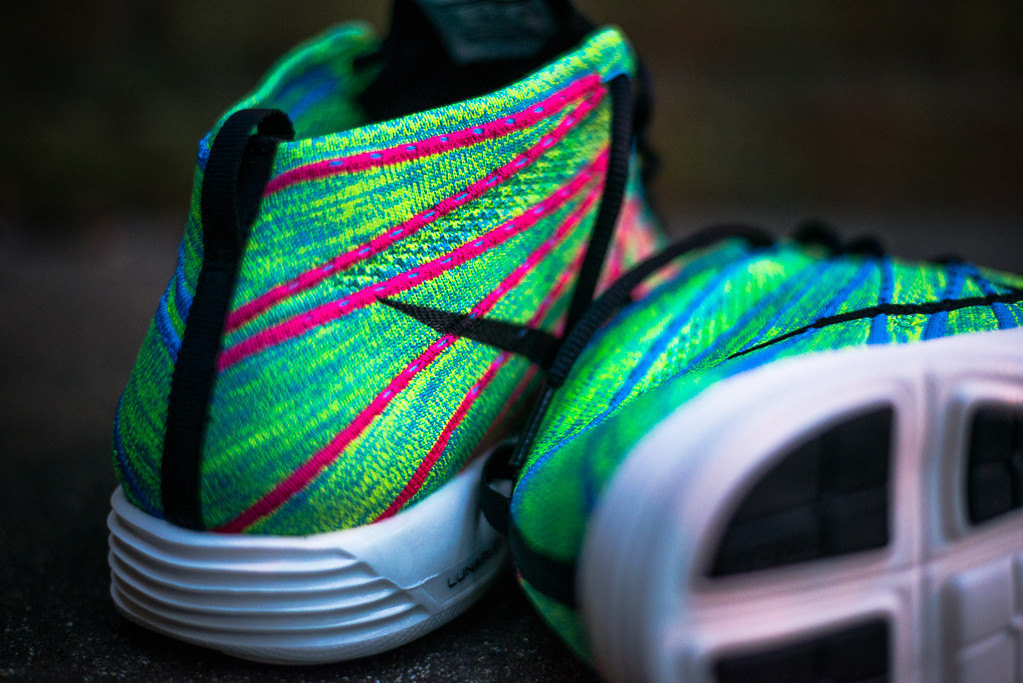 Nike Flyknit Chukka Blue Glow 4