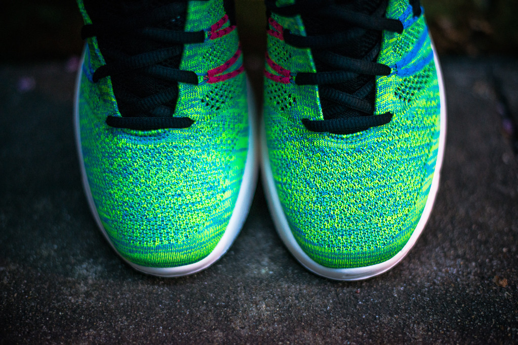 Nike Flyknit Chukka Blue Glow 6